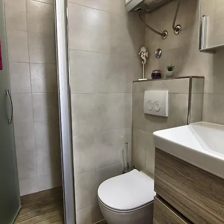 Victoria - One Bedroom With Terrace And Sea View A1 Διαμέρισμα Pakoštane